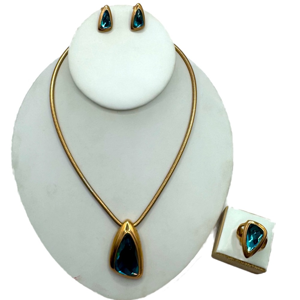 Blue and gold jewelry set chunky asymmetrical unique blue faceted summer mod